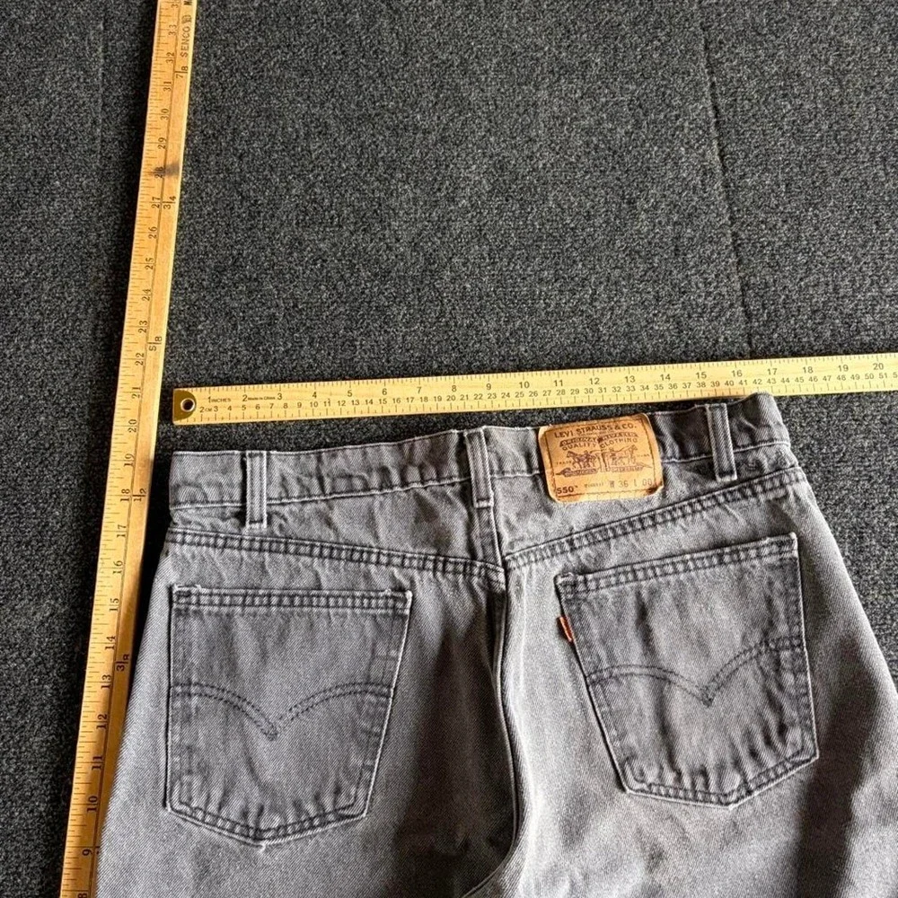 Vintage Levis 550 Orange Tab Relaxed Fit Denim Shorts Black Grey Mens 36